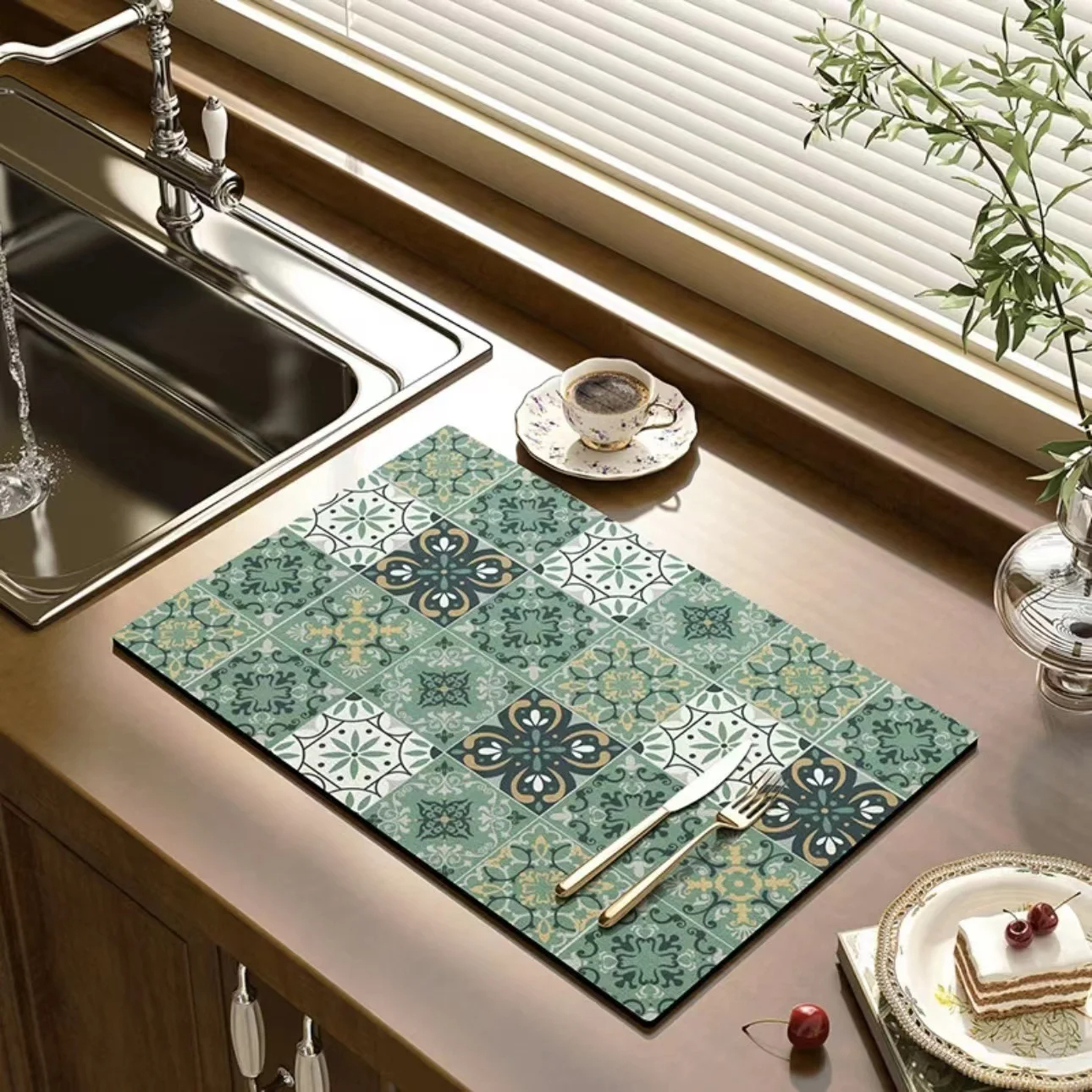 VIKAMA Black Marbling Super Ab - Kitchen Flooring Commercial recension och pris