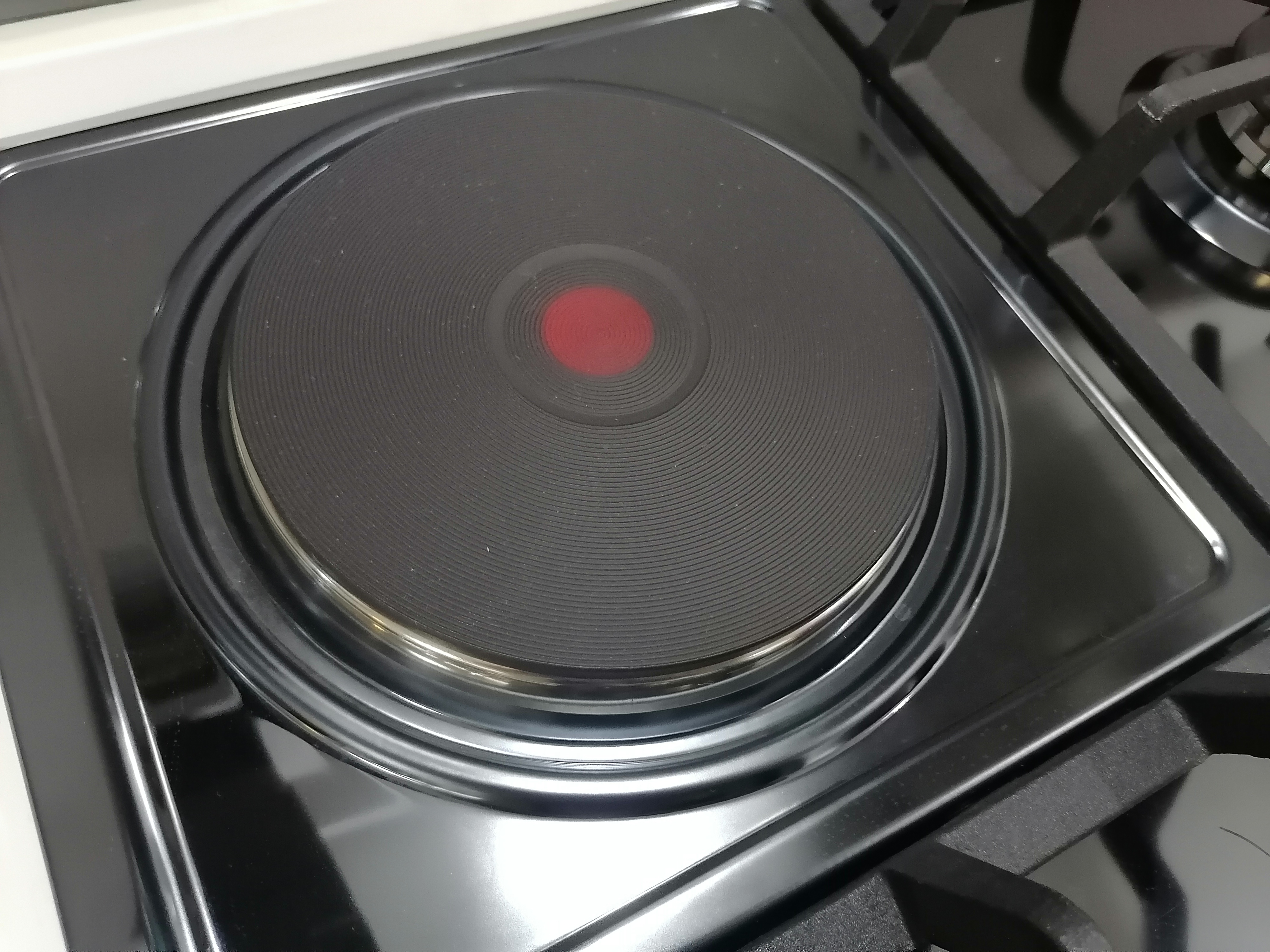 4 Burner Hybrid Cooktop - Gas  - Commercial Kitchen Stove recension och pris